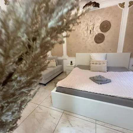 Honor - Extravagance Apartment Linz
